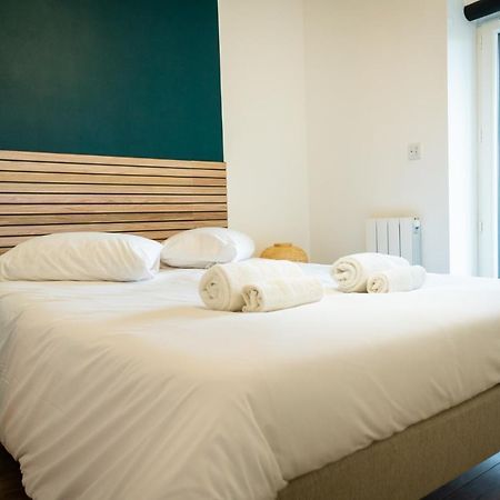 Magnifique T2 Centre Ville Dernier Etage Avec Balcon Valence  Exterior photo